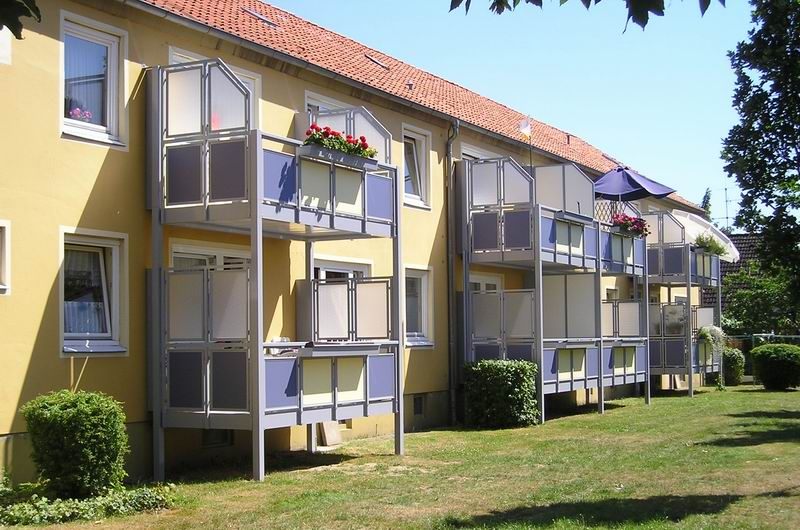 ZEITMIETVERTRAG - modernisierte 2,5-Zimmer Wohnung - 22946 Trittau - Photo 1